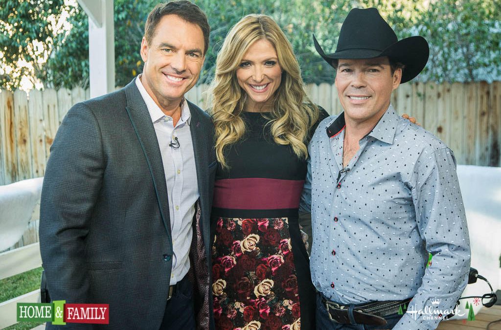 Clay Walker Performs on Home & Family